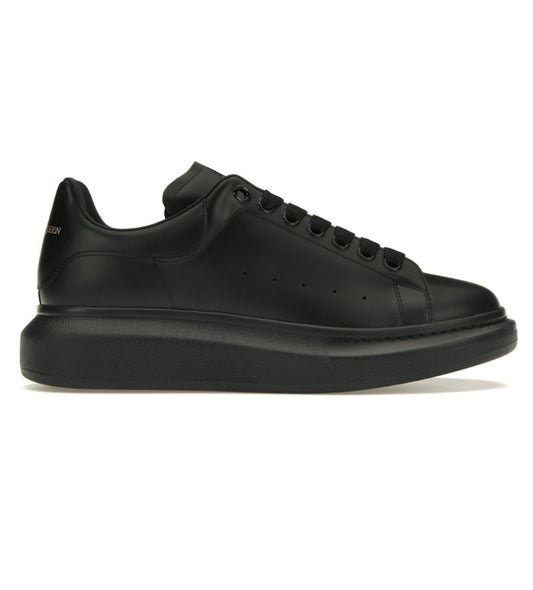 ALEXANDER MCQUEEN OVERSIZED EN NEGRO